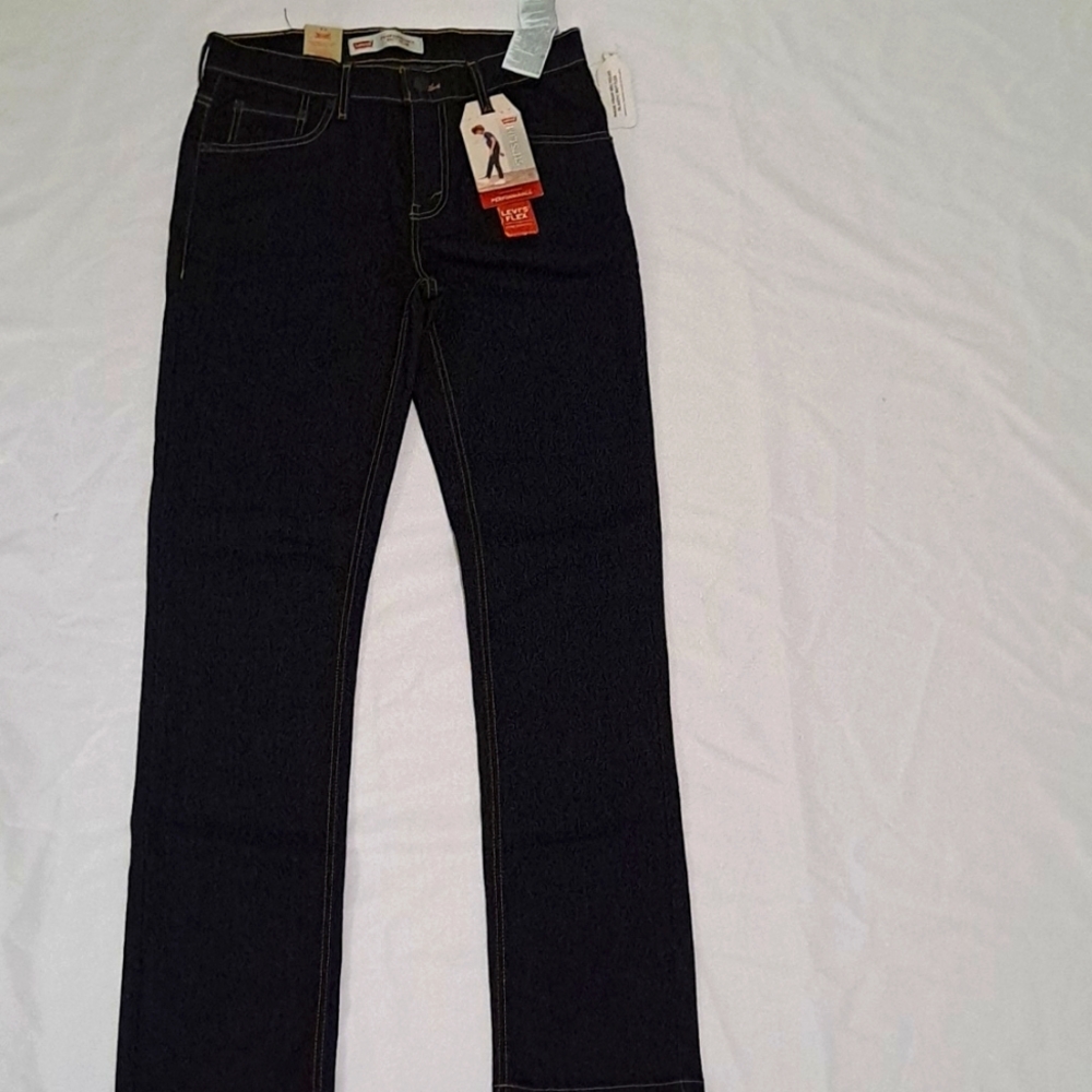 Levi slim fit